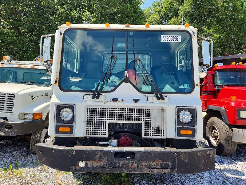 56900096 :رقم المزاد ، 1M2K189C77M036655 vin ، 2007 Mack Mr600 مزاد بيع