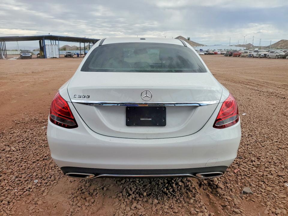 2016 Mercedes-benz C მანქანა იყიდება აუქციონზე, vin: 55SWF4JB3GU146032, აუქციონის ნომერი: 58902706
