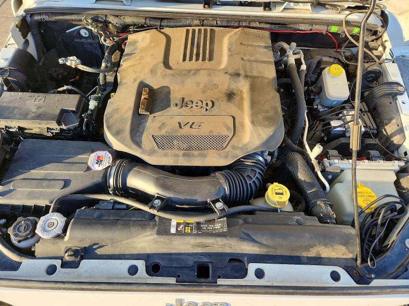 56841686 :رقم المزاد ، 1C4BJWDG4JL822364 vin ، 2018 Jeep Wrangler Unlimited مزاد بيع