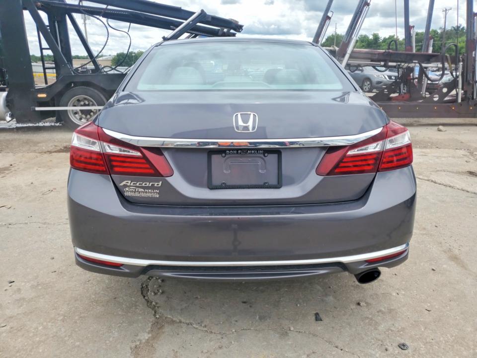 Продажа на аукционе авто 2017 Honda Accord, vin: 1HGCR2F39HA172910, номер лота: 57817566