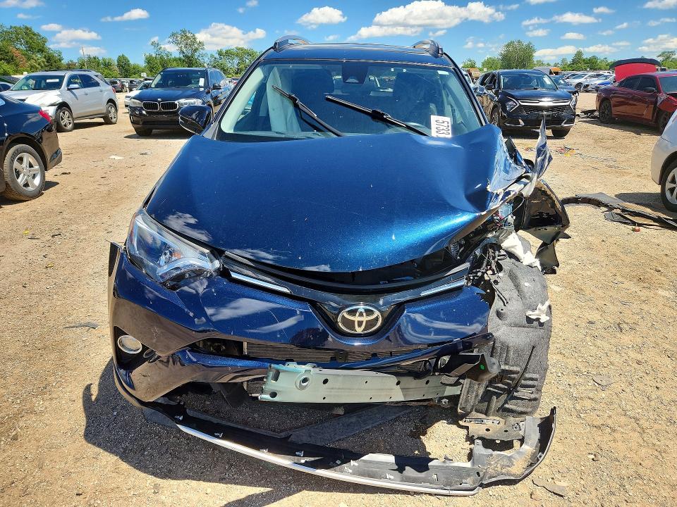 Aukcja sprzedaży 2018 Toyota Rav4, vin: JTMRFREV2JJ742927, numer aukcji: 57335026