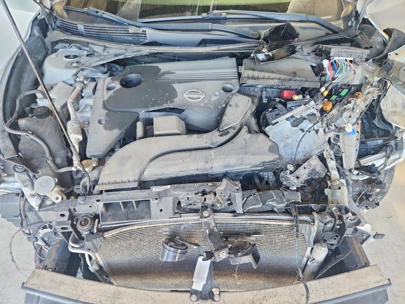 2015 Nissan Altima მანქანა იყიდება აუქციონზე, vin: 1N4AL3AP0FC170638, აუქციონის ნომერი: 58304526