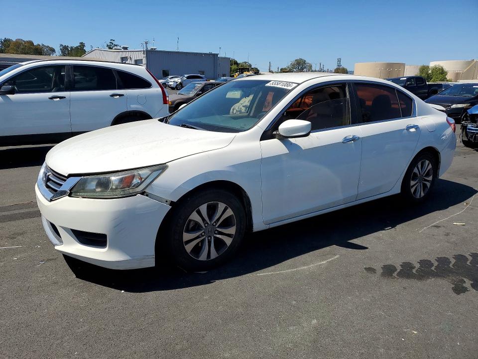 Auction sale of the 2013 Honda Accord, vin: 1HGCR2F3XDA207853, lot number: 55581086
