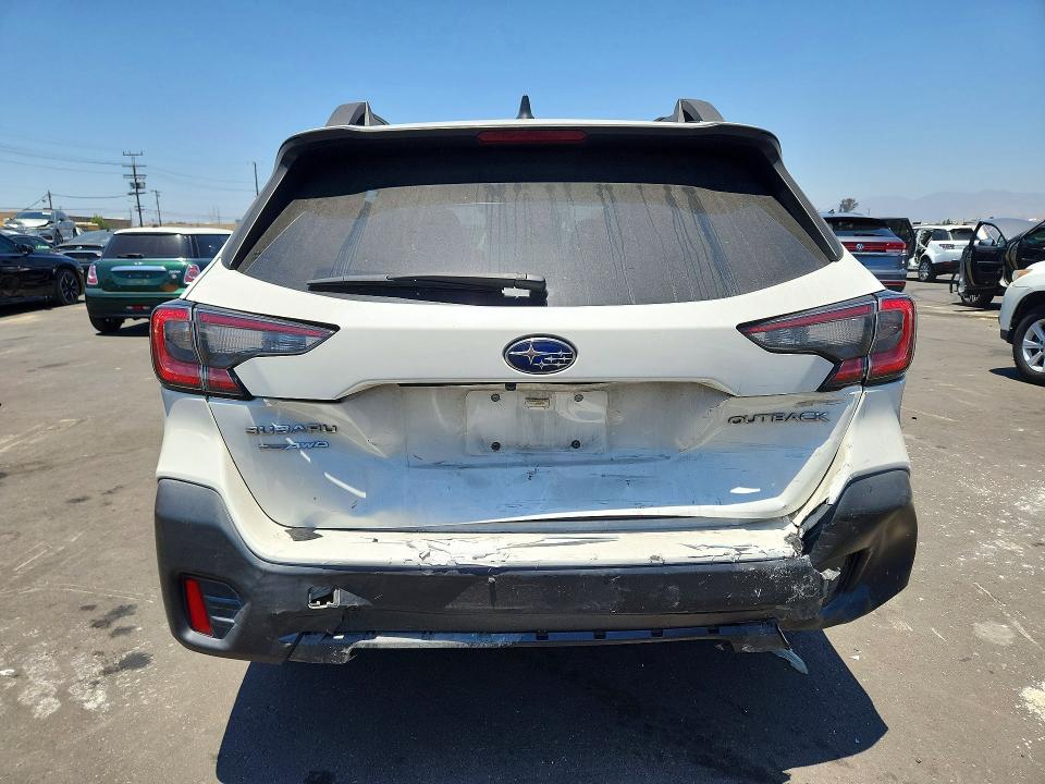 57945026 :رقم المزاد ، 4S4BTACC2L3184660 vin ، 2020 Subaru Outback مزاد بيع