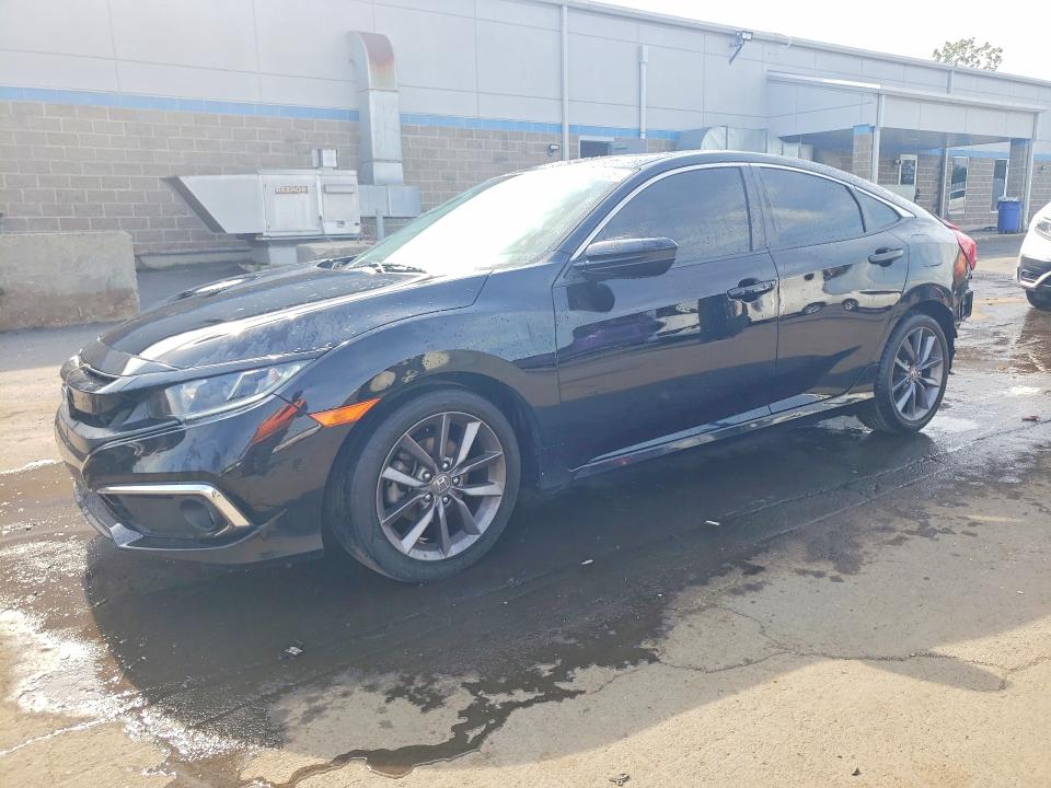 58767836 :رقم المزاد ، 19XFC1F70ME013470 vin ، 2021 Honda Civic مزاد بيع