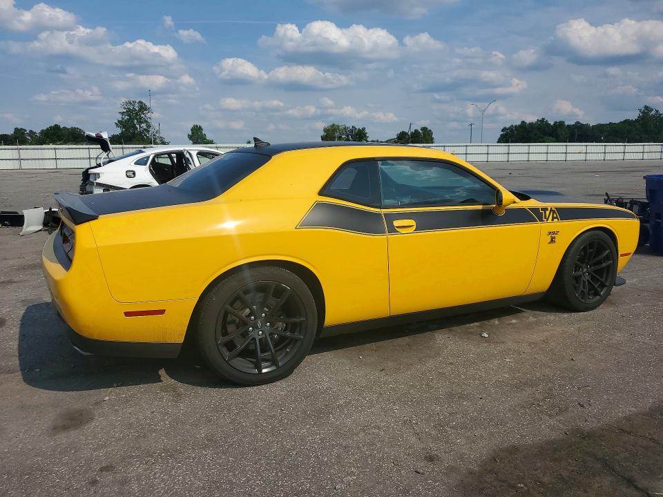 Auction sale of the 2017 Dodge Challenger, vin: 2C3CDZFJ8HH554906, lot number: 58824286