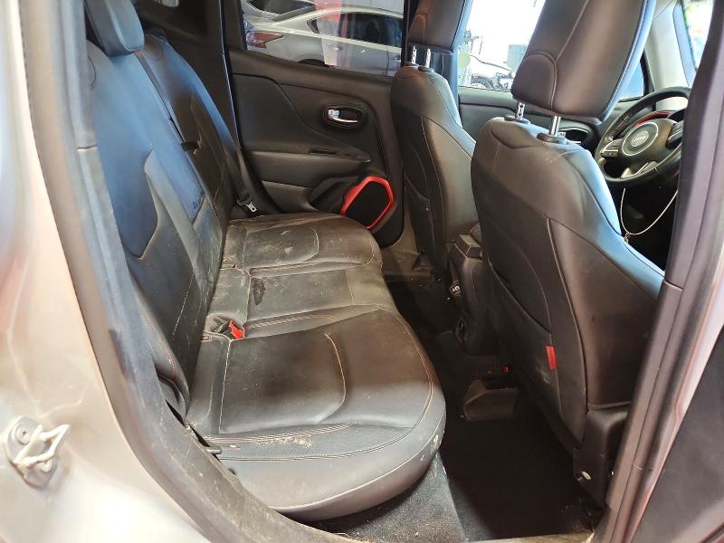 57617416 :رقم المزاد ، ZACCJBCBXJPJ01123 vin ، 2018 Jeep Renegade مزاد بيع