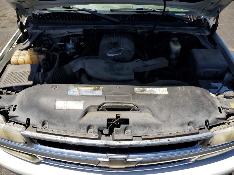 58824216 :رقم المزاد ، 1GNEK13T11J223033 vin ، 2001 Chevrolet Tahoe مزاد بيع