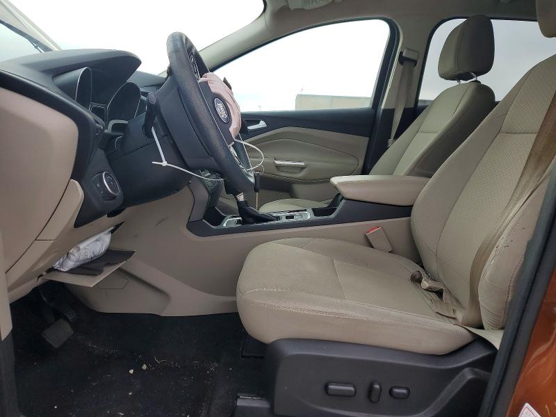 57624806 :رقم المزاد ، 1FMCU0GD5HUC64647 vin ، 2017 Ford Escape مزاد بيع