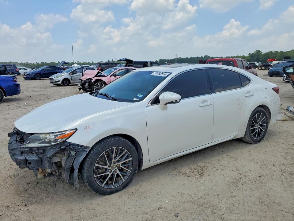 2017 Lexus Es მანქანა იყიდება აუქციონზე, vin: 58ABK1GG7HU071670, აუქციონის ნომერი: 57463866