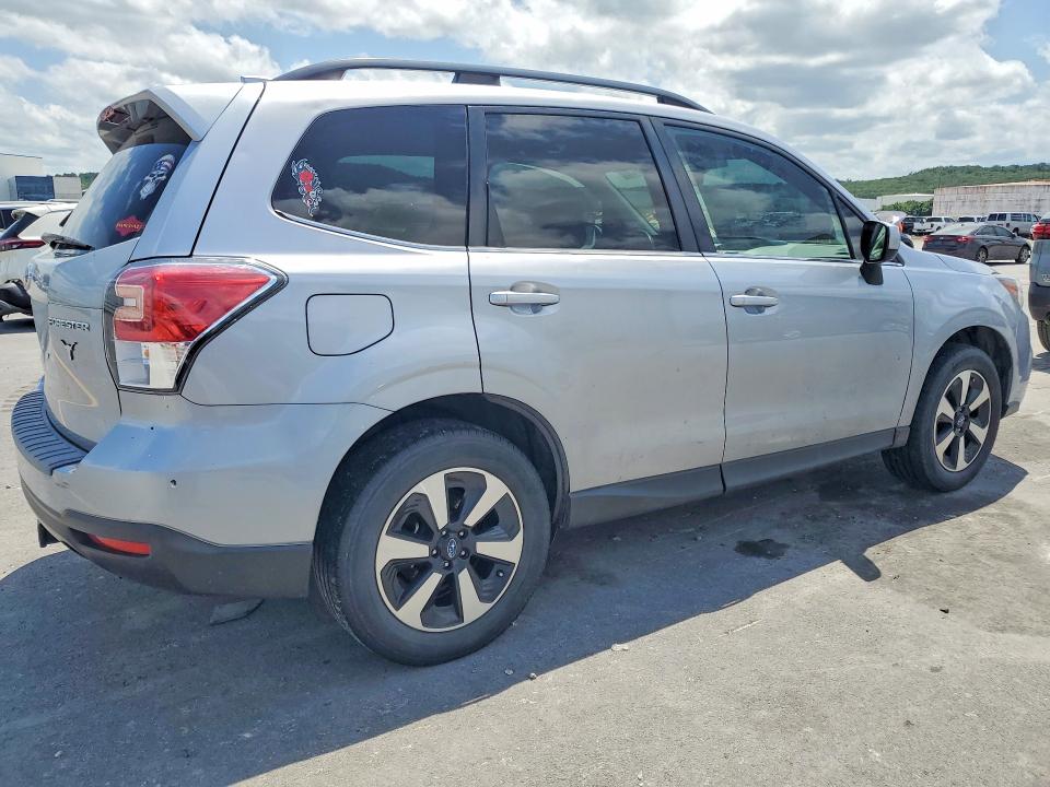 Продаж на аукціоні авто 2017 Subaru Forester, vin: JF2SJAJC4HH465707, номер лоту: 56146436