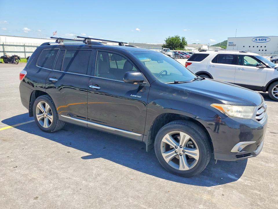 2013 Toyota Highlander მანქანა იყიდება აუქციონზე, vin: 5TDYK3EH5DS137838, აუქციონის ნომერი: 56762016