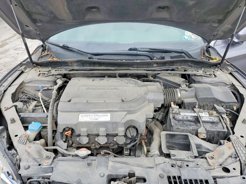 2015 Honda Accord მანქანა იყიდება აუქციონზე, vin: 1HGCR3F85FA016331, აუქციონის ნომერი: 56243246