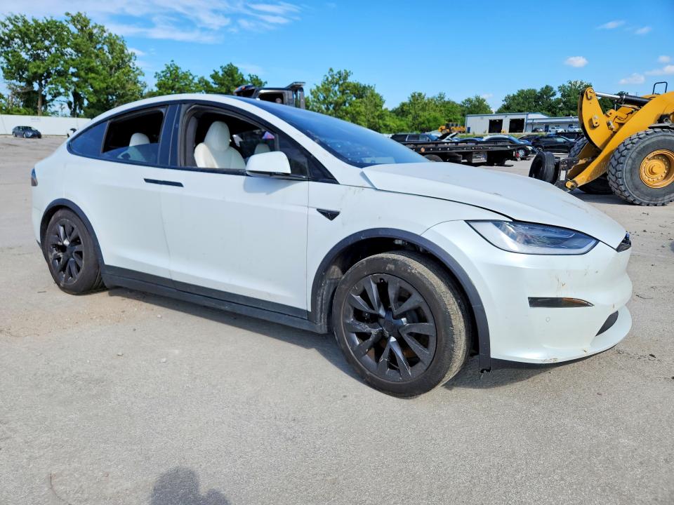 56656096 :رقم المزاد ، 7SAXCBE59NF356223 vin ، 2022 Tesla Model X مزاد بيع