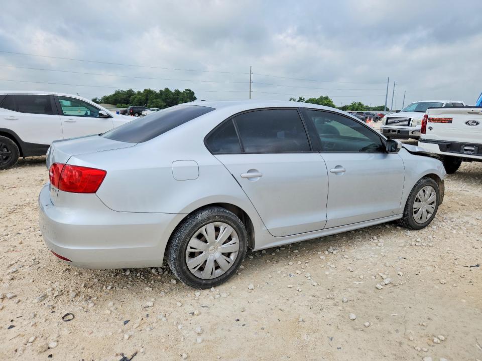 58205076 :رقم المزاد ، 3VWDP7AJ5CM112708 vin ، 2012 Volkswagen Jetta مزاد بيع