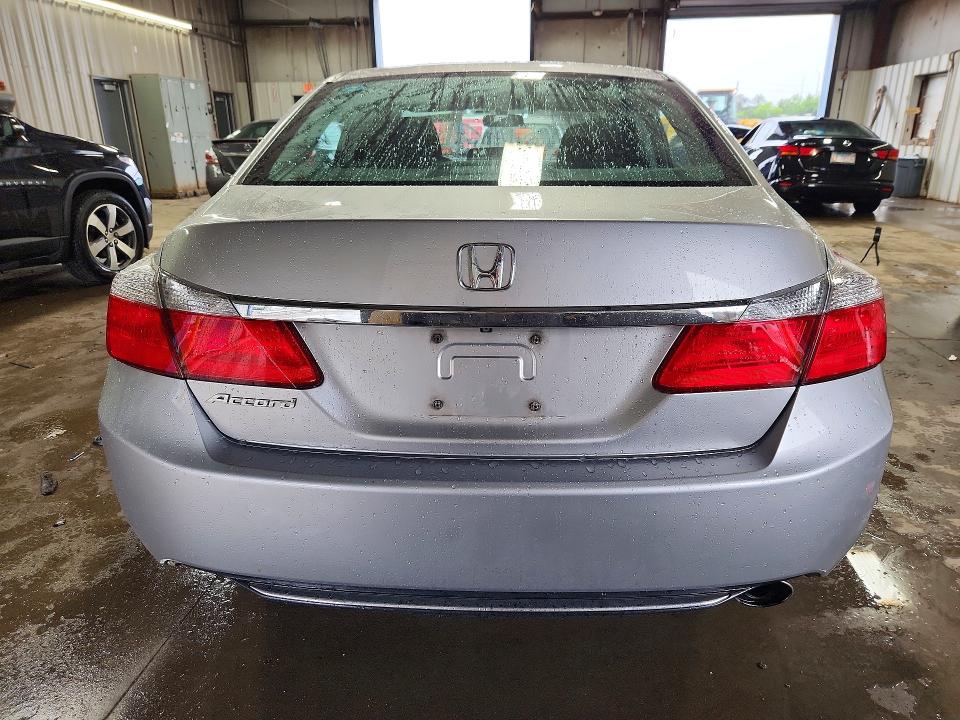 Продажа на аукционе авто 2015 Honda Accord, vin: 1HGCR2F33FA106690, номер лота: 58424666