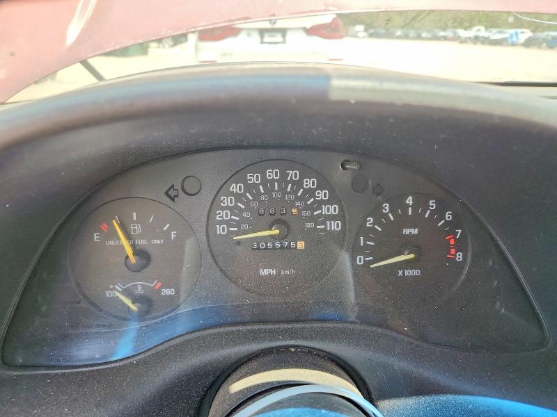 55884626 :رقم المزاد ، 2G1WX12X4T9256831 vin ، 1996 Chevrolet Monte Carlo مزاد بيع