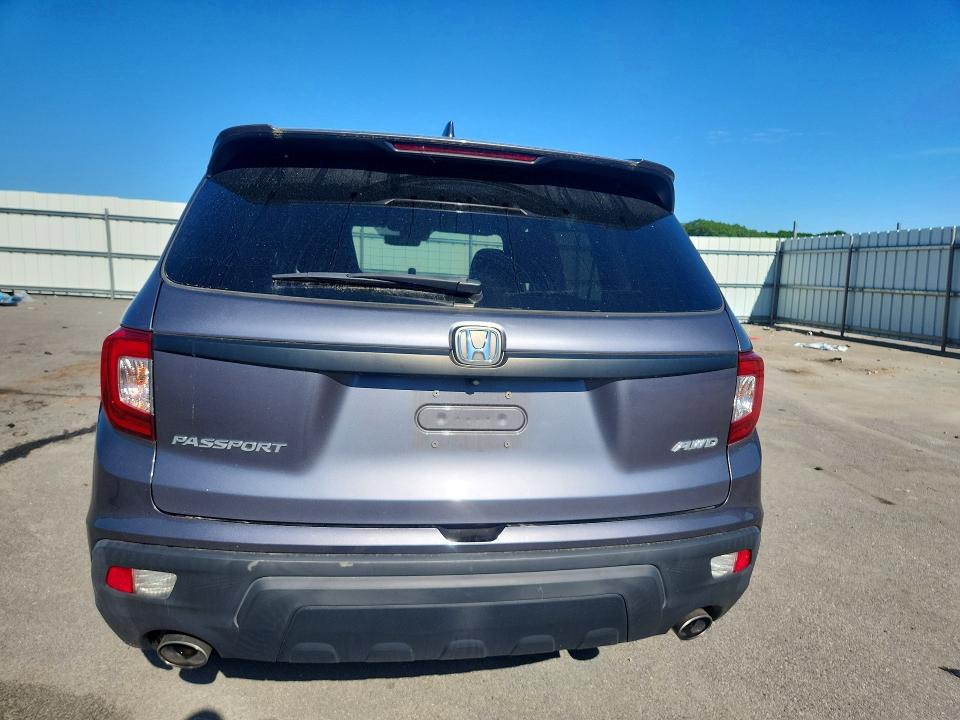 Продаж на аукціоні авто 2020 Honda Passport, vin: 5FNYF8H50LB013465, номер лоту: 55839626