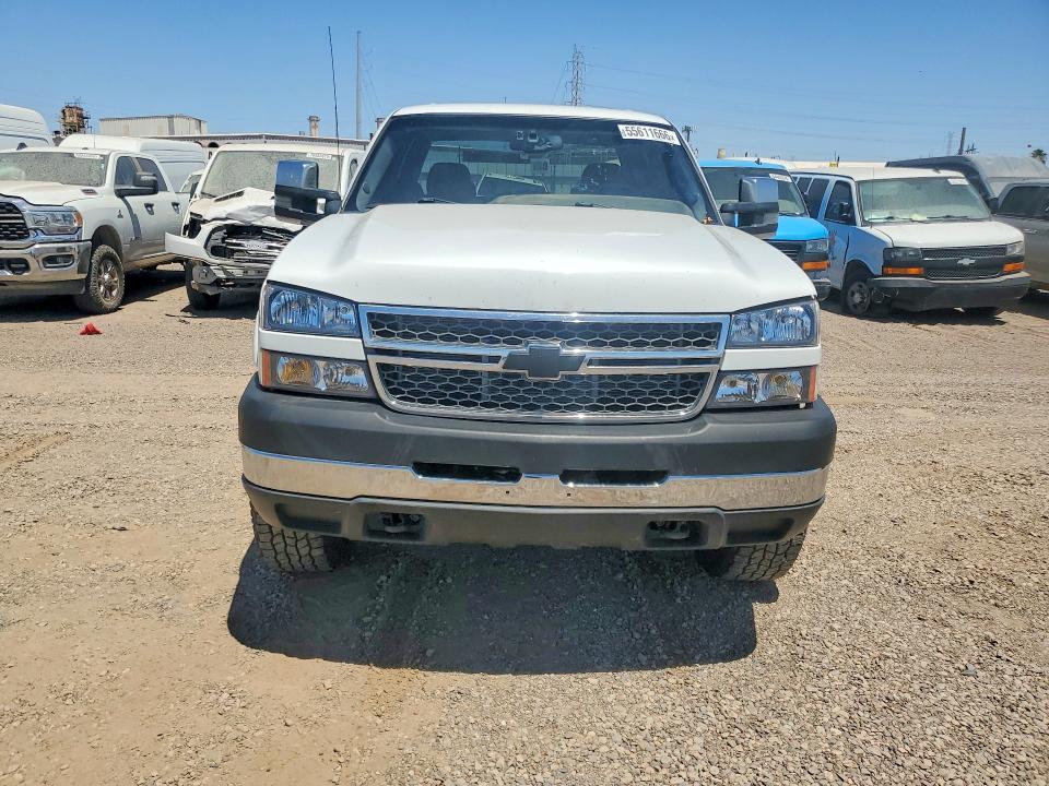 Продаж на аукціоні авто 2005 Chevrolet Silverado, vin: 1GCHK23225F810014, номер лоту: 55611666