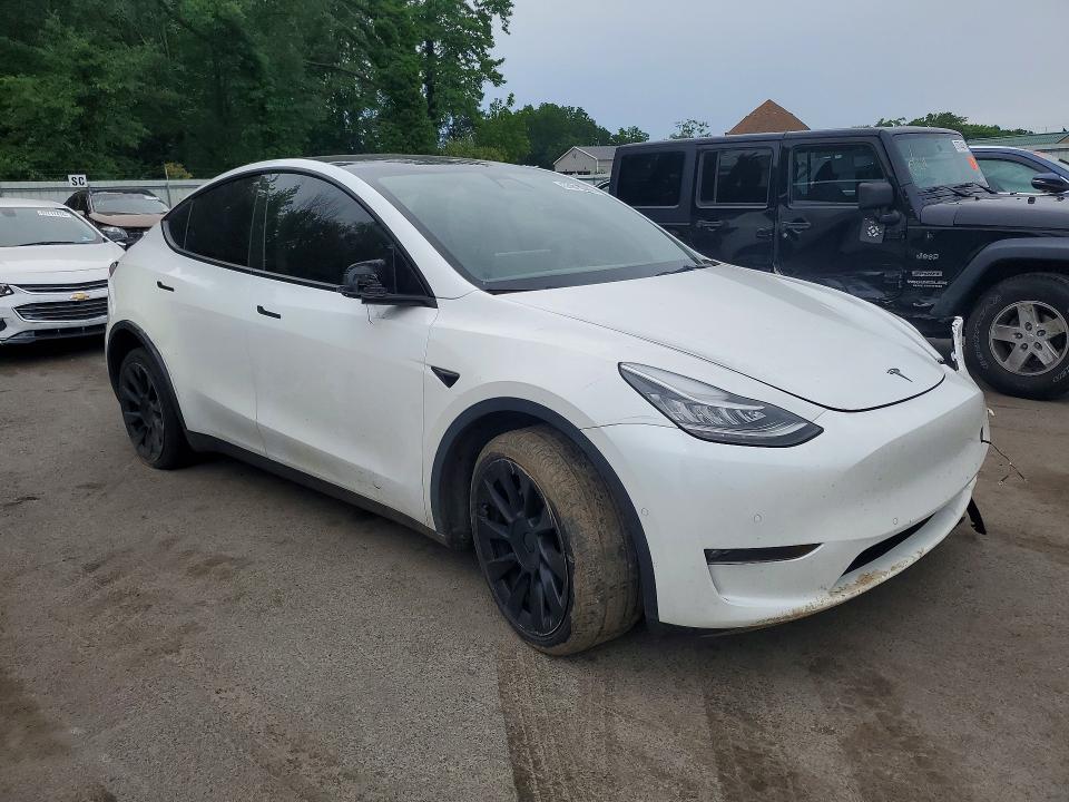 Продаж на аукціоні авто 2022 Tesla Model Y, vin: 7SAYGDEE3NF320922, номер лоту: 57818086