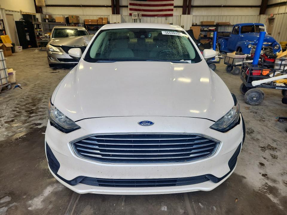 56439566 :رقم المزاد ، 3FA6P0HD3KR229407 vin ، 2019 Ford Fusion مزاد بيع