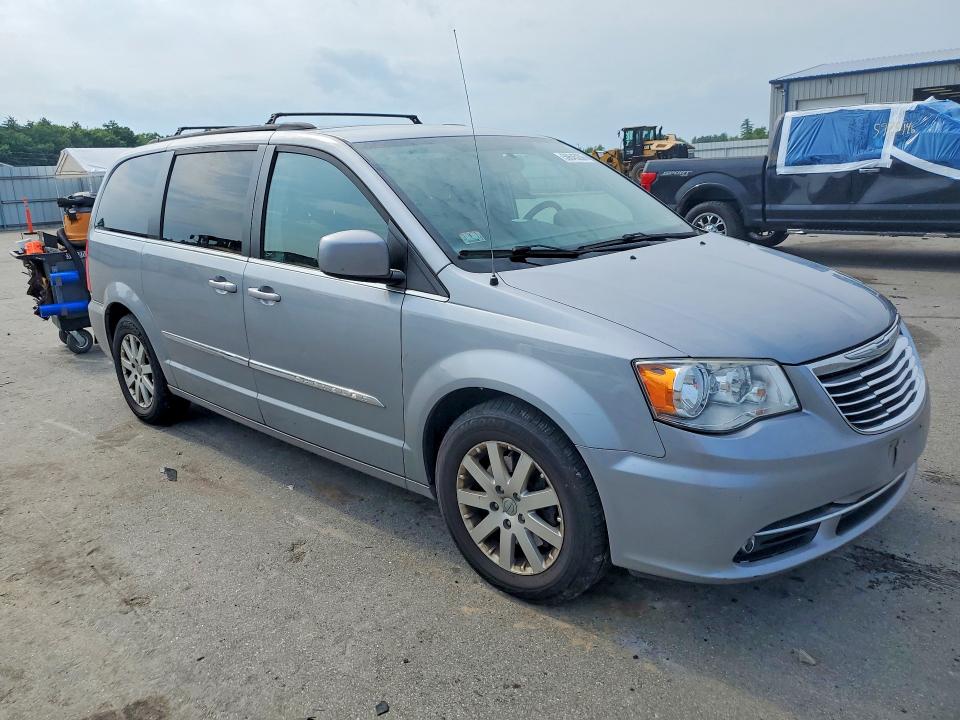 2015 Chrysler Town & Country მანქანა იყიდება აუქციონზე, vin: 2C4RC1BG8FR582832, აუქციონის ნომერი: 59645206