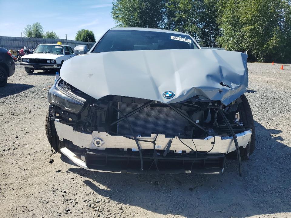 55731676 :رقم المزاد ، WBY33HG00TCX47785 vin ، 2026 Bmw I5 مزاد بيع