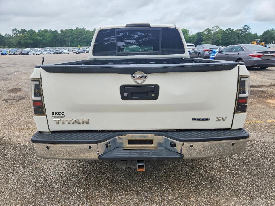 55755976 :رقم المزاد ، 1N6BA0ED0FN507135 vin ، 2015 Nissan Titan مزاد بيع