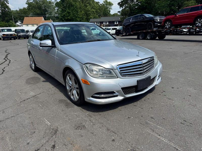 Продажа на аукционе авто 2014 Mercedes-benz C, vin: WDDGF8AB7EG239514, номер лота: 58362406