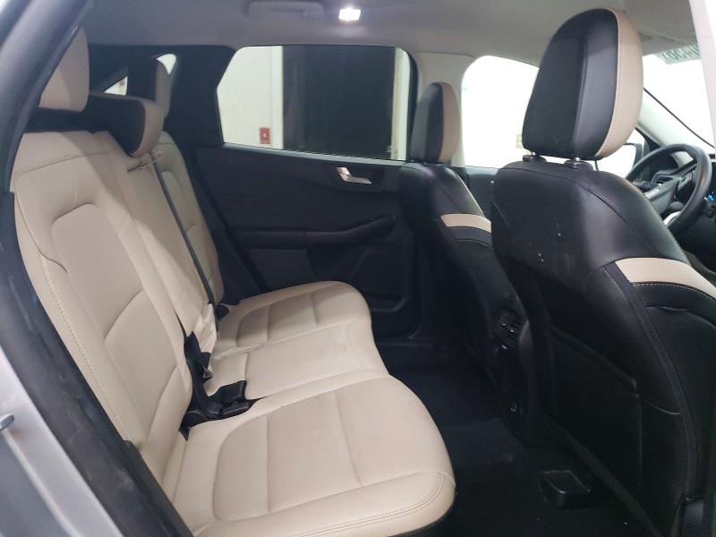 58200456 :رقم المزاد ، 1FMCU0KZ1NUA18273 vin ، 2022 Ford Escape مزاد بيع