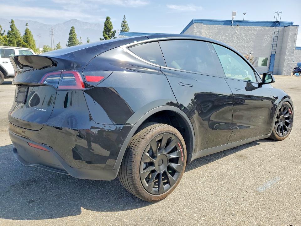 2023 Tesla Model Y მანქანა იყიდება აუქციონზე, vin: 7SAYGDEE1PF814327, აუქციონის ნომერი: 55796946