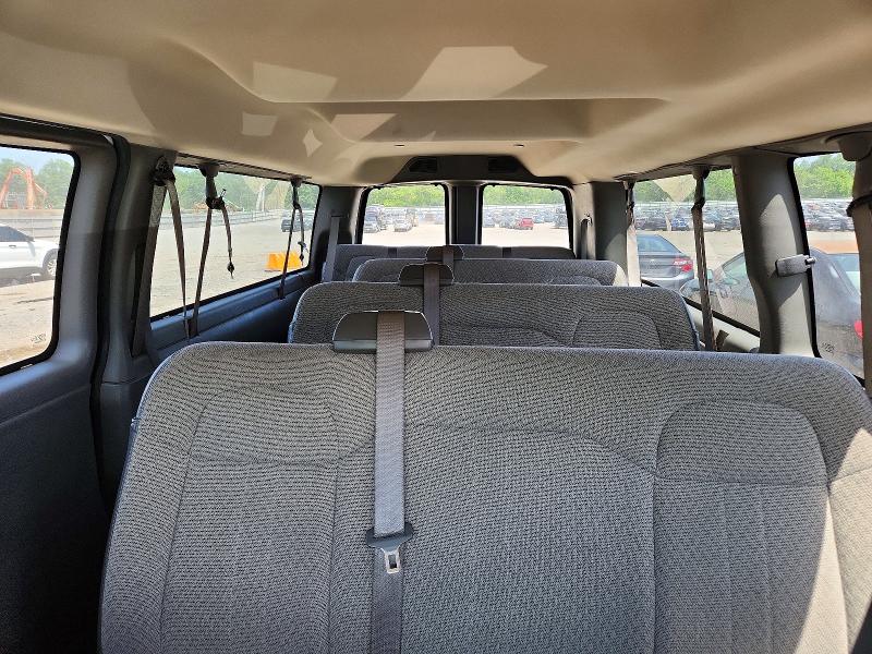 56244606 :رقم المزاد ، 1GAZGPFG9K1368120 vin ، 2019 Chevrolet Express G3500 مزاد بيع