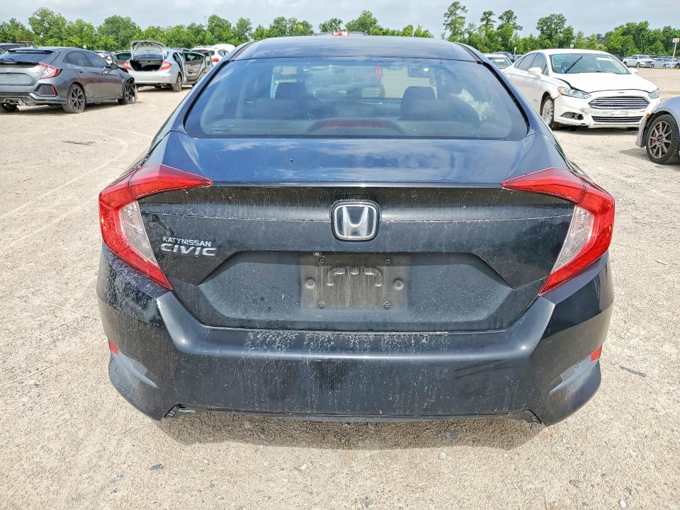 2018 Honda Civic მანქანა იყიდება აუქციონზე, vin: 2HGFC2F50JH590067, აუქციონის ნომერი: 57631466