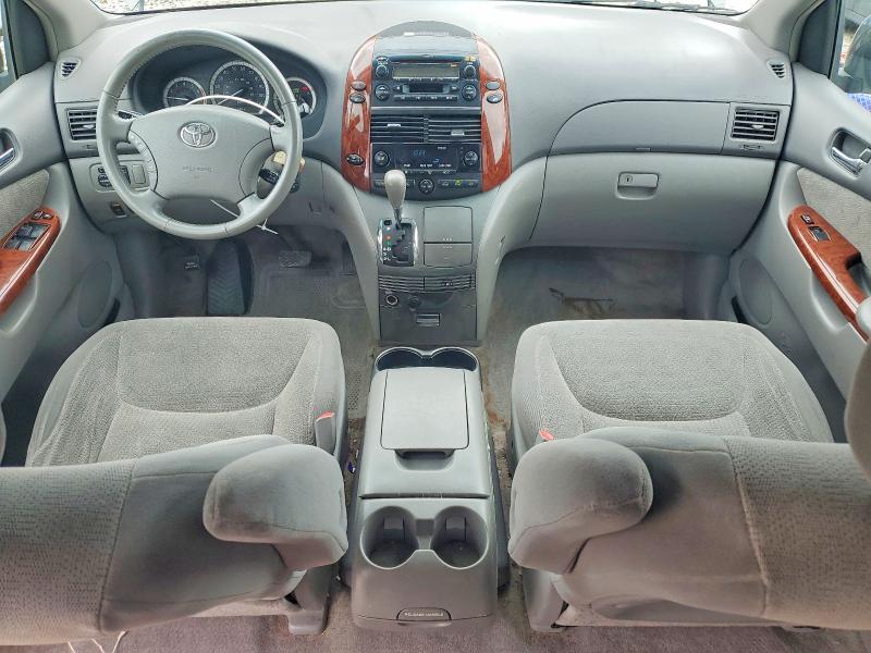 Продажа на аукционе авто 2005 Toyota Sienna, vin: 5TDZA22C95S267312, номер лота: 58122016