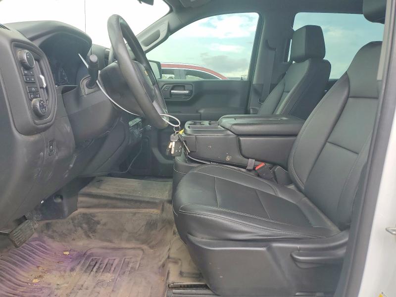 Продаж на аукціоні авто 2021 Chevrolet Silverado, vin: 1GCPYAEH5MZ223695, номер лоту: 55317006
