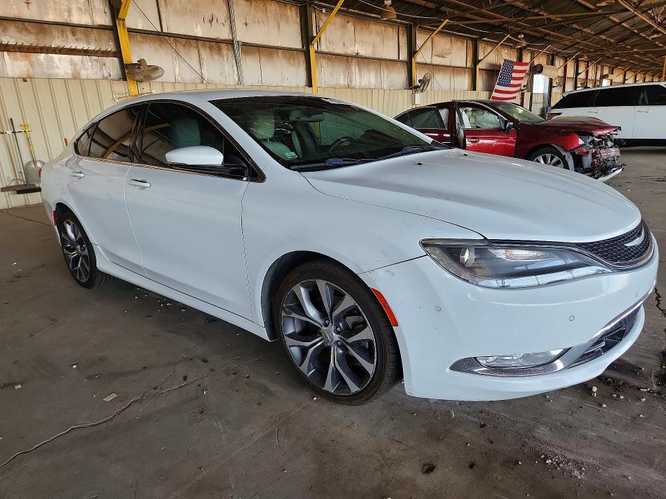 57608486 :رقم المزاد ، 1C3CCCCG5FN565438 vin ، 2015 Chrysler 200 مزاد بيع
