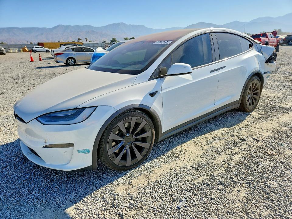 58072496 :رقم المزاد ، 7SAXCDE59NF339045 vin ، 2022 Tesla Model X مزاد بيع