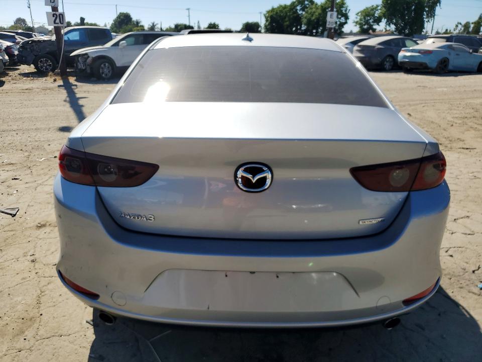 Продажа на аукционе авто 2019 Mazda 3, vin: 3MZBPADL3KM108186, номер лота: 57166046