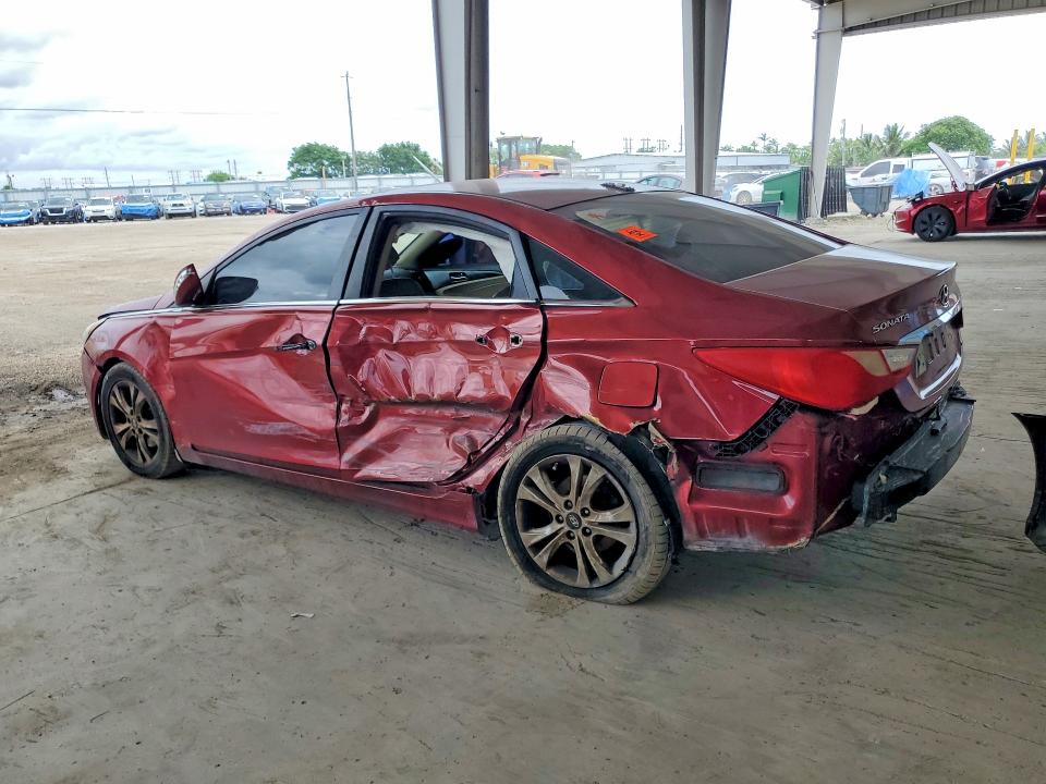56360666 :رقم المزاد ، 5NPEC4AC3DH590183 vin ، 2013 Hyundai Sonata مزاد بيع
