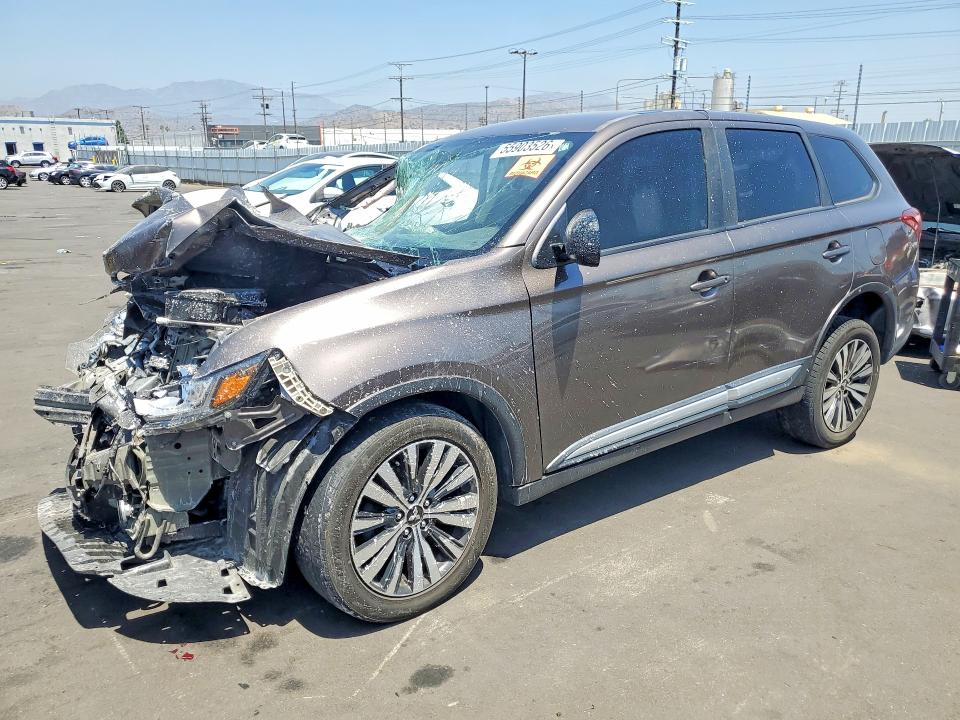 2020 Mitsubishi Outlander მანქანა იყიდება აუქციონზე, vin: JA4AD2A34LZ014345, აუქციონის ნომერი: 55903526
