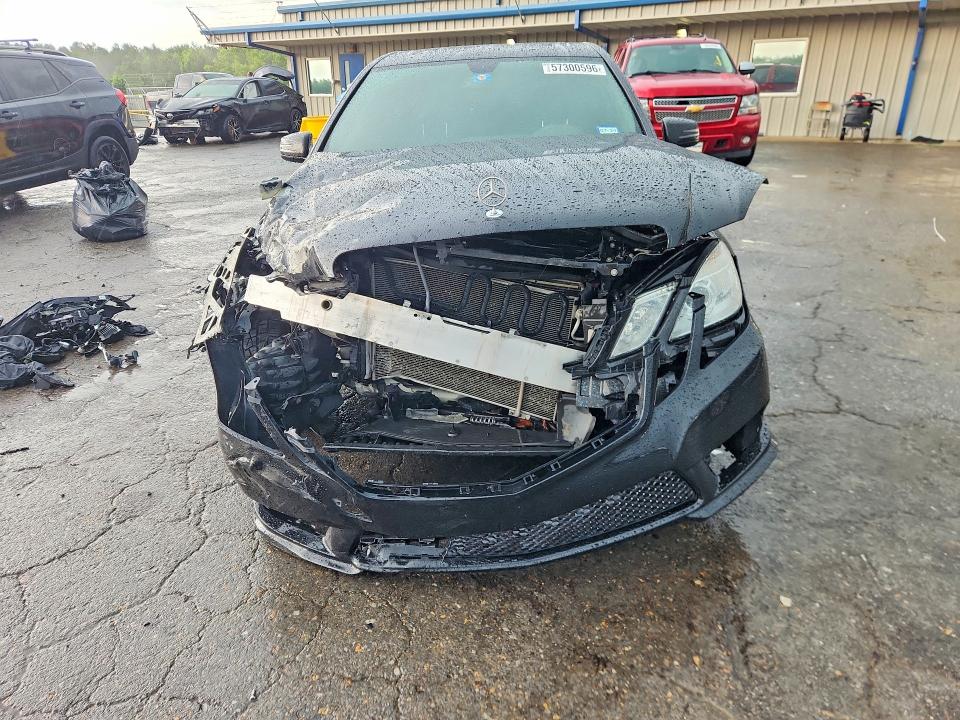 57300596 :رقم المزاد ، WDDHF5KB9CA546054 vin ، 2012 Mercedes-benz E مزاد بيع