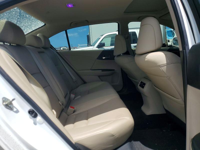 56539856 :رقم المزاد ، 1HGCR3F86HA010573 vin ، 2017 Honda Accord مزاد بيع