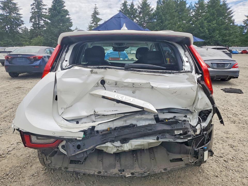 58191826 :رقم المزاد ، KNDCT3L14P5013714 vin ، 2023 Kia Niro مزاد بيع