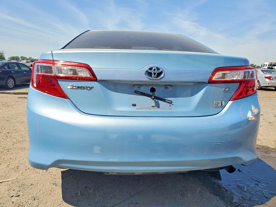 2013 Toyota Camry Hybrid მანქანა იყიდება აუქციონზე, vin: 4T1BD1FK7DU065692, აუქციონის ნომერი: 56152116