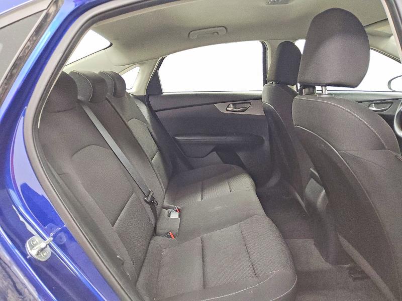 2019 Kia Forte მანქანა იყიდება აუქციონზე, vin: 3KPF24AD4KE083777, აუქციონის ნომერი: 56618906