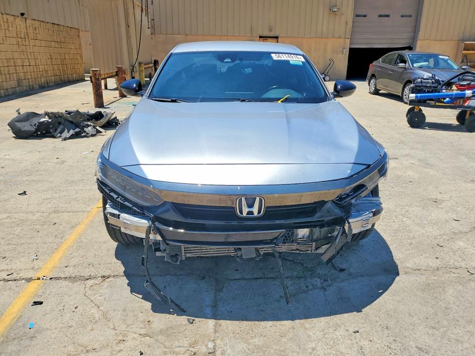 56114916 :رقم المزاد ، 1HGCV1F38NA113610 vin ، 2022 Honda Accord مزاد بيع