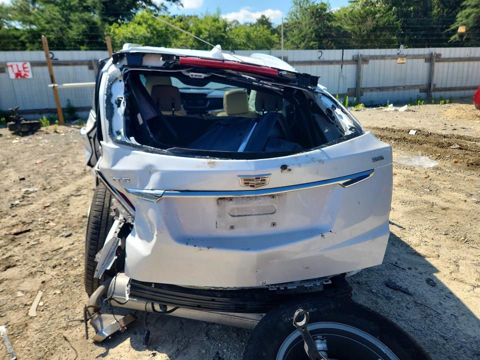 58976946 :رقم المزاد ، 1GYKNBRS5HZ293373 vin ، 2017 Cadillac Xt5 مزاد بيع