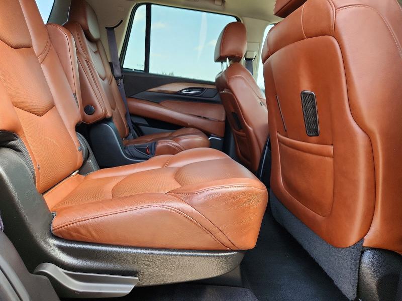 Продажа на аукционе авто 2017 Cadillac Escalade, vin: 1GYS3BKJ6HR130531, номер лота: 58605756