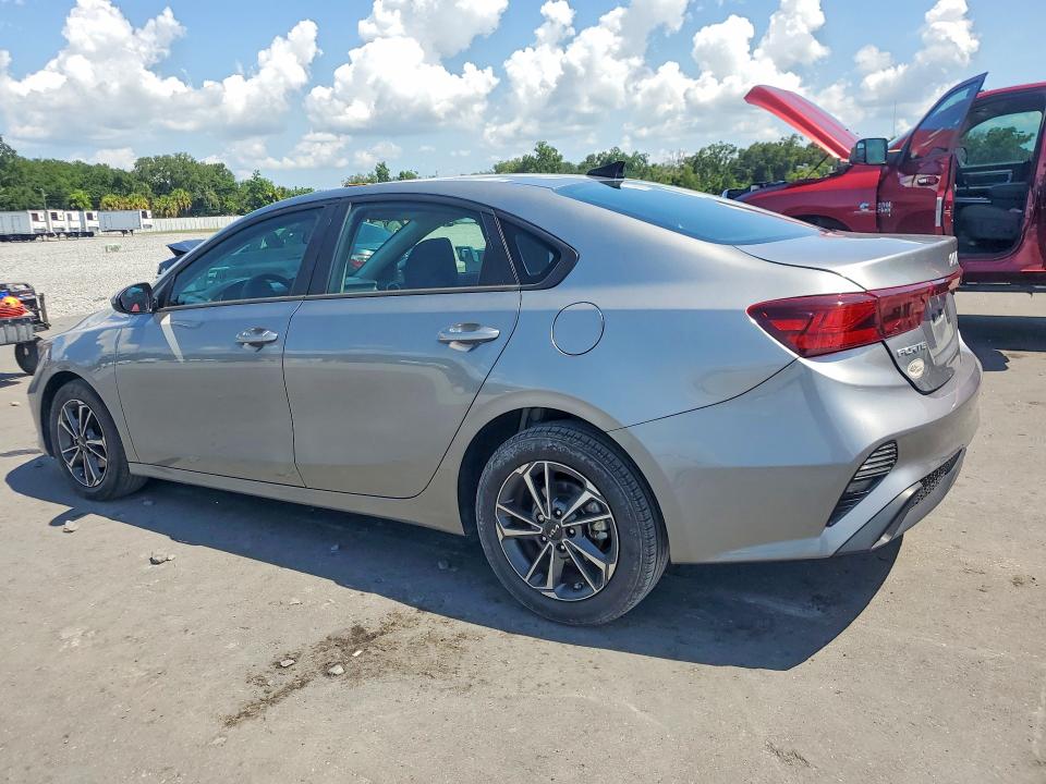 2024 Kia Forte მანქანა იყიდება აუქციონზე, vin: 3KPF24ADXRE742892, აუქციონის ნომერი: 58910476