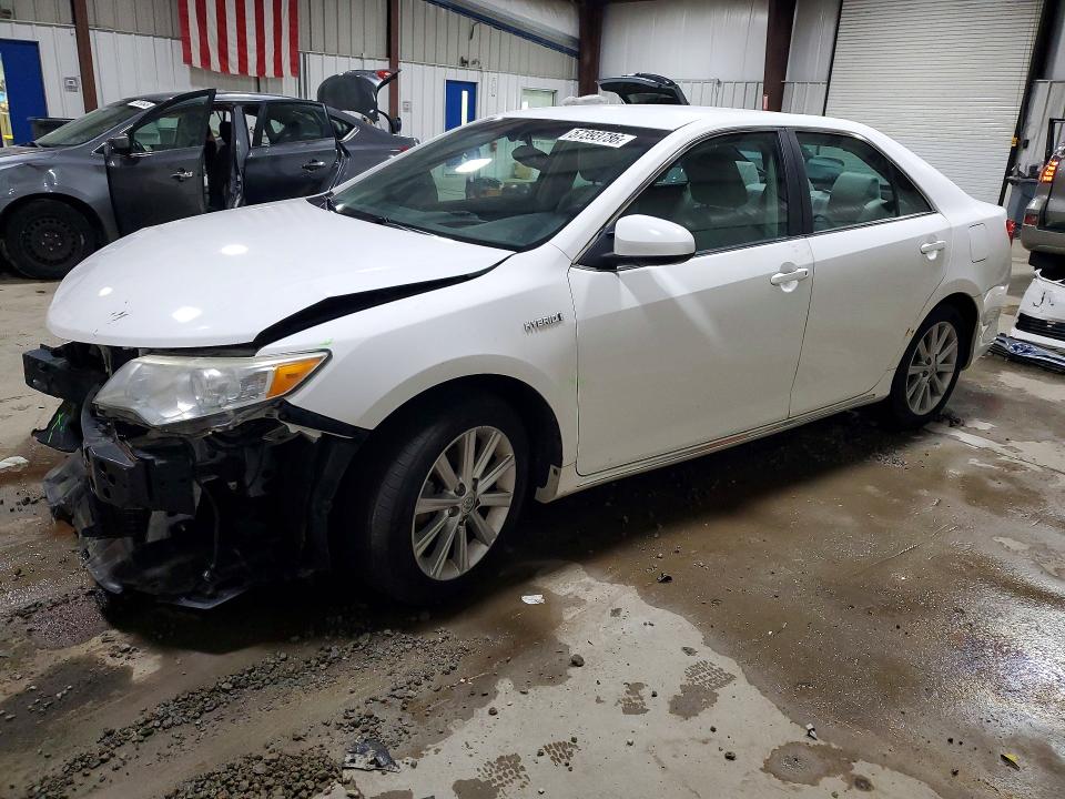 Auction sale of the 2014 Toyota Camry Hybrid, vin: 4T1BD1FK9EU118877, lot number: 57393786